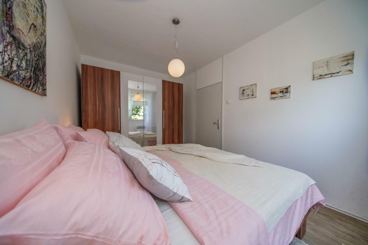 Apartment Happy Day Varazdin Ngoại thất bức ảnh