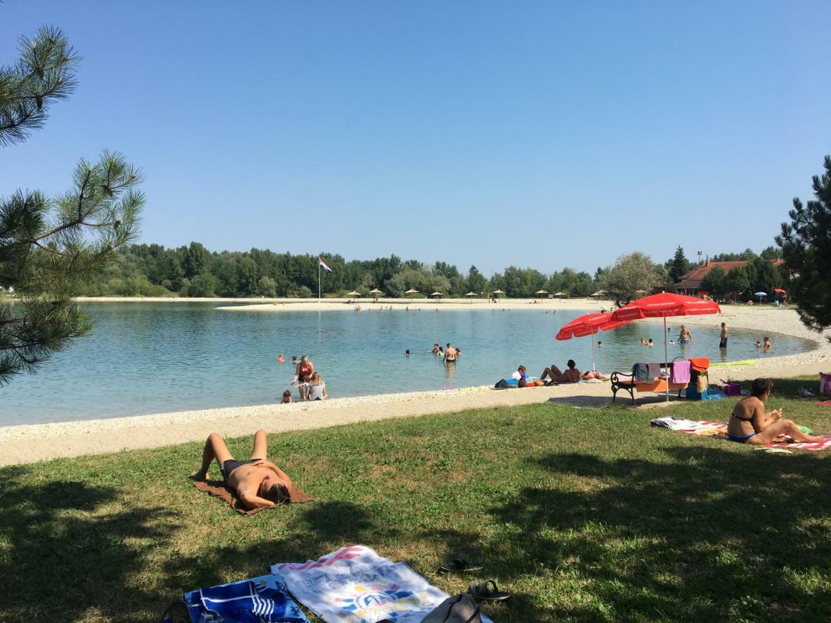 Apartment Happy Day Varazdin Ngoại thất bức ảnh